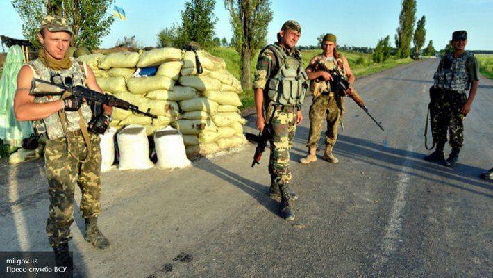 Новости Новороссии: разграбив Широкино, силовики подбираются к Саханке Новости Новороссии: разграбив Широкино, силовики подбираются к Саханке
