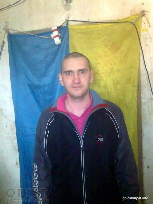 Скандального одесского активиста мать выписала из дома пока он был в АТО Скандального одесского активиста мать выписала из дома пока он был в АТО
