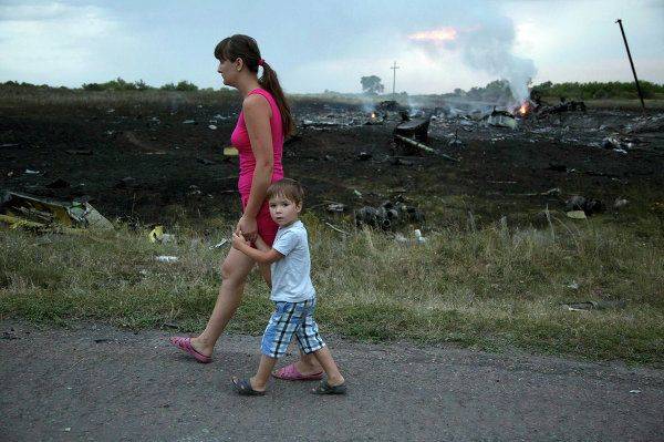 Пять вопросов о крушении Boeing MH17, оставшихся без ответа Пять вопросов о крушении Boeing MH17, оставшихся без ответа