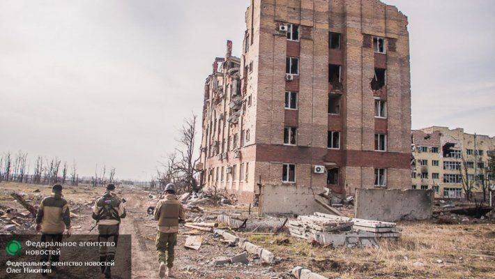 Жители поселка Спартак начали утро с танками и пулеметами Жители поселка Спартак начали утро с танками и пулеметами