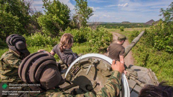 Республики Донбасса отведут вооружения до 100 мм по доброй воле Республики Донбасса отведут вооружения до 100 мм по доброй воле