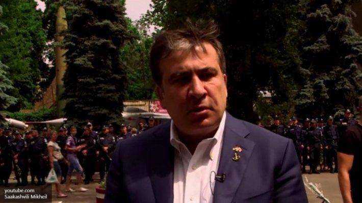 Саакашвили заявил, что он не госслужащий по вызову Саакашвили заявил, что он не госслужащий по вызову