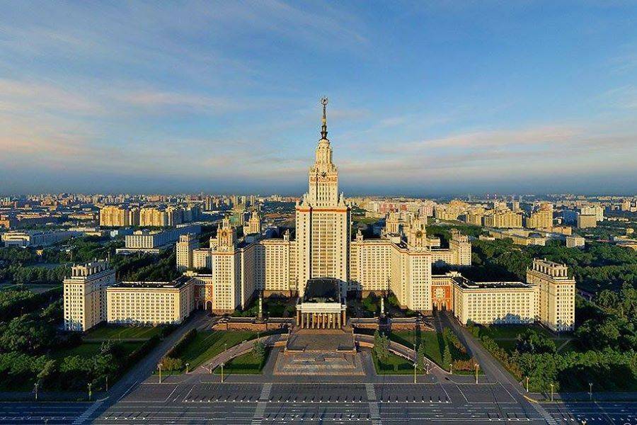 Журфак МГУ: "Крым не наш, Россия ведет войну на Украине" Журфак МГУ: "Крым не наш, Россия ведет войну на Украине"