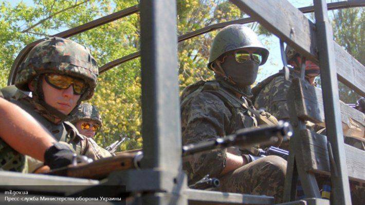 ВСУ силой заставляют жителей ЛНР воевать против Донбасса ВСУ силой заставляют жителей ЛНР воевать против Донбасса