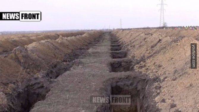 В Днепропетровске похоронено более двухсот неизвестных солдат украинской армии В Днепропетровске похоронено более двухсот неизвестных солдат украинской армии