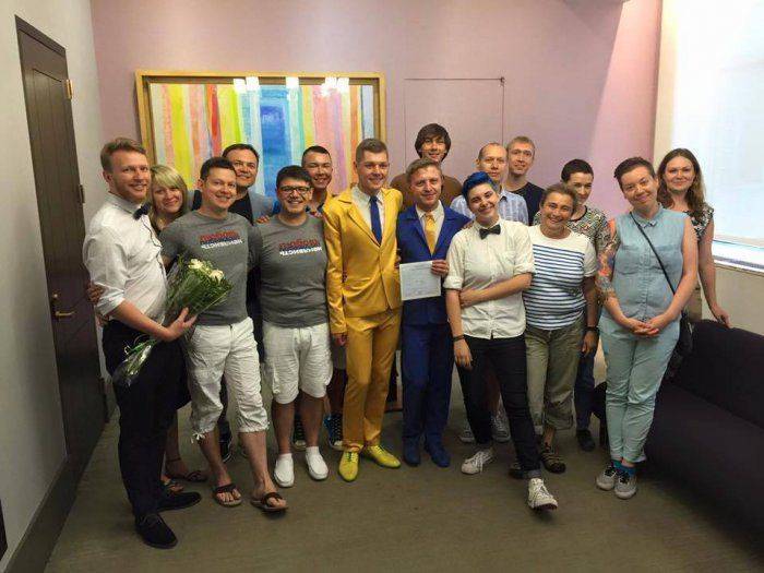 В Нью-Йорке поженились Тарас и Мыкола — гей-пара из Украины В Нью-Йорке поженились Тарас и Мыкола — гей-пара из Украины