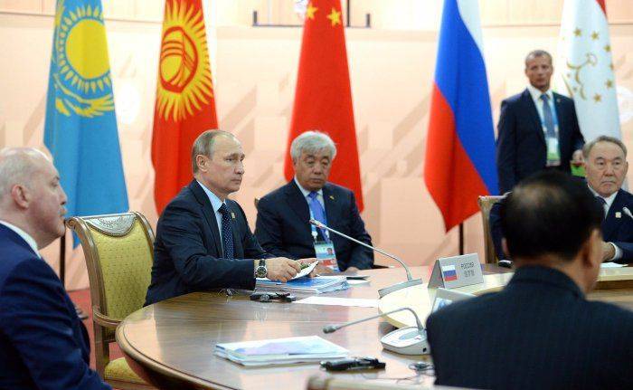 Преферанс с Темнейшим Преферанс с Темнейшим