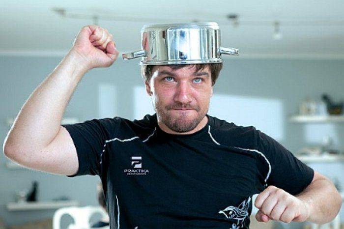 Конец киборгов: у продюсеров сериала «Гвардия» закончились деньги   Конец киборгов: у продюсеров сериала «Гвардия» закончились деньги