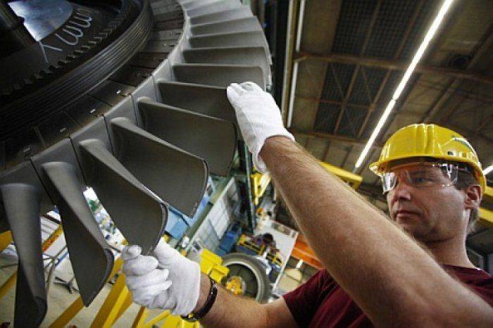 Немецкий бизнес требует скорейшей отмены антироссийских санкций Немецкий бизнес требует скорейшей отмены антироссийских санкций