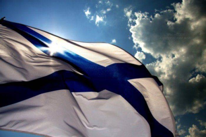 Флаги ВМС России напугали оккупантов Мариуполя Флаги ВМС России напугали оккупантов Мариуполя