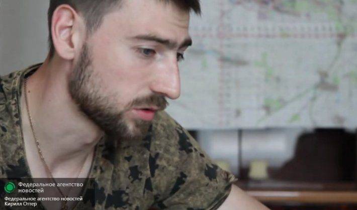 ДНР из толковых ополченцев растит военную элиту ДНР из толковых ополченцев растит военную элиту