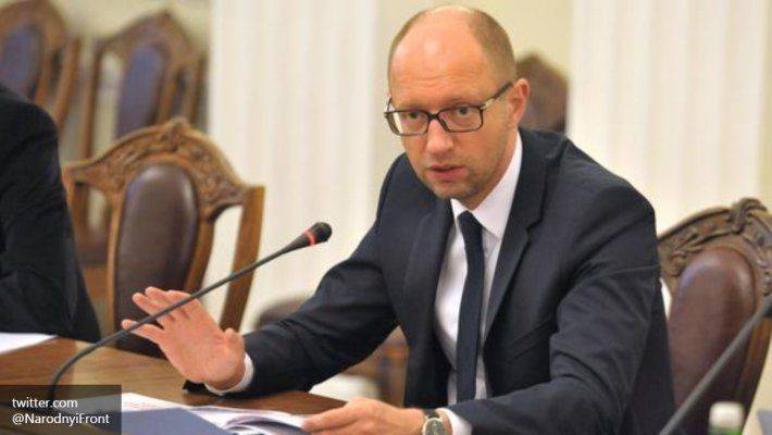 Яценюк рассказал, когда завершится конфликт в Донбассе Яценюк рассказал, когда завершится конфликт в Донбассе