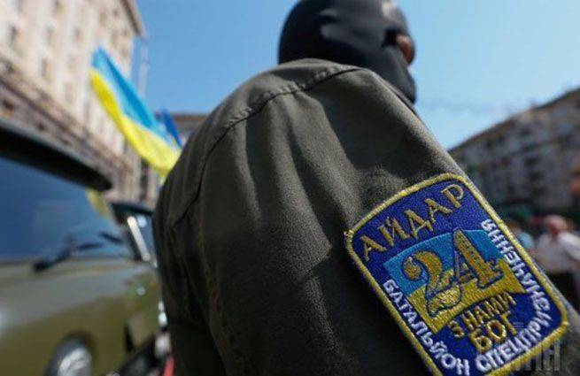 Батальон «Айдар» захватил сельсовет на Полтавщине Батальон «Айдар» захватил сельсовет на Полтавщине