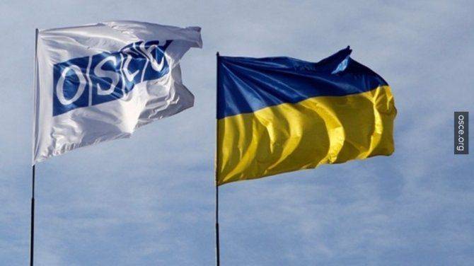 ОБСЕ были свидетелями обстрелов с позиций силовиков ОБСЕ были свидетелями обстрелов с позиций силовиков