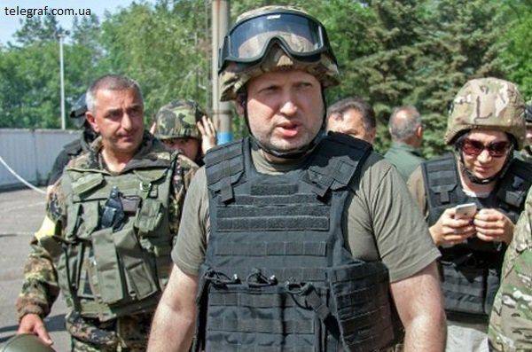 Главу СНБО назвали «редкой гнидой» и «полным дебилом» Главу СНБО назвали «редкой гнидой» и «полным дебилом»
