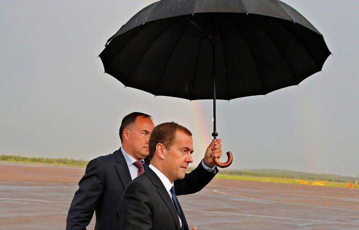 Дмитрий Медведев увеличил территорию России Дмитрий Медведев увеличил территорию России