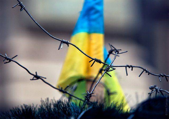 На территории Украины с оккупантами сотрудничали этнические русские. На территории Украины с оккупантами сотрудничали этнические русские.