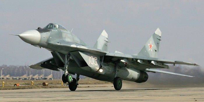 Российские самолеты прибыли в Сирию для борьбы с ИГИЛ Российские самолеты прибыли в Сирию для борьбы с ИГИЛ
