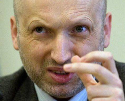 Турчинов пугает украинцев: русские уже здесь, их много и они готовы к наступлению в любую минуту Турчинов пугает украинцев: русские уже здесь, их много и они готовы к наступлению в любую минуту