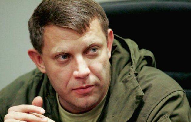 Захарченко призвал ДНР готовиться к возобновлению войны с Украиной Захарченко призвал ДНР готовиться к возобновлению войны с Украиной