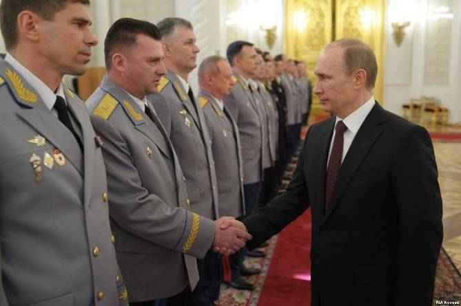 Обращение Путина к российским офицерам: операция «Спасение» в ближайшее время поможет очистить Сирию от террористов Обамы Обращение Путина к российским офицерам: операция «Спасение» в ближайшее время поможет очистить Сирию от террористов Обамы