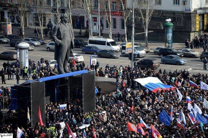 Андрей Бабицкий: На Ичкерию больше похожа Украина, а не Донбасс Андрей Бабицкий: На Ичкерию больше похожа Украина, а не Донбасс