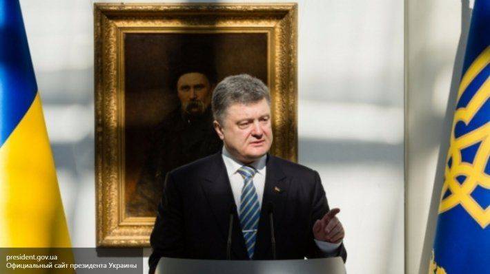 Гений украинцев: как Порошенко переписал историю на желто-синий манер Гений украинцев: как Порошенко переписал историю на желто-синий манер