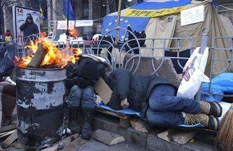 Непристойная позиция "между" Непристойная позиция "между"