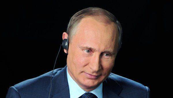 Путин согласился, что "бывших сотрудников КГБ не бывает" Путин согласился, что "бывших сотрудников КГБ не бывает"
