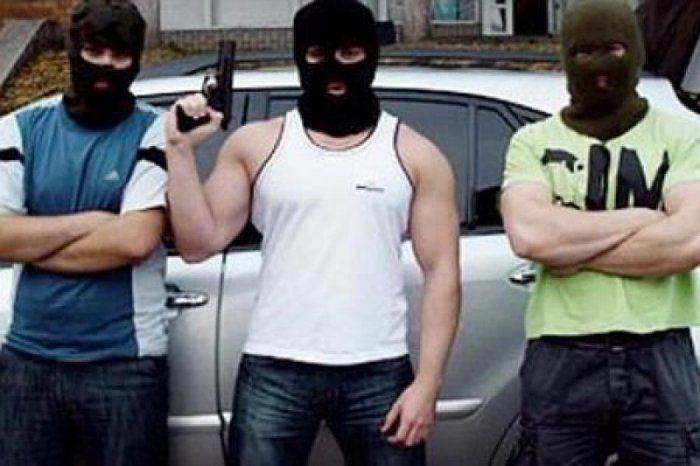 Лидер фракции Порошенко признал, что по Украине бродят вооруженные банды Лидер фракции Порошенко признал, что по Украине бродят вооруженные банды