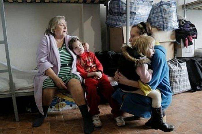 Переселенцы Донбасса - чужие на Украине. Данные опроса  Переселенцы Донбасса - чужие на Украине. Данные опроса