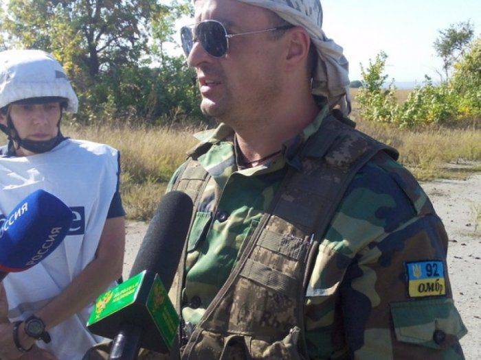 Разочаровавшийся в Порошенко солдат ВСУ предложил помощь в разрешении конфликта в Донбассе  Разочаровавшийся в Порошенко солдат ВСУ предложил помощь в разрешении конфликта в Донбассе