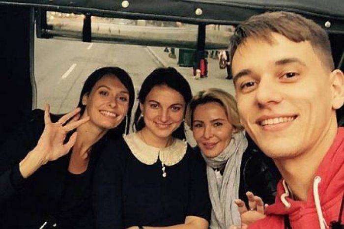 Ханна Хапко гордится рикшами из Харькова Ханна Хапко гордится рикшами из Харькова