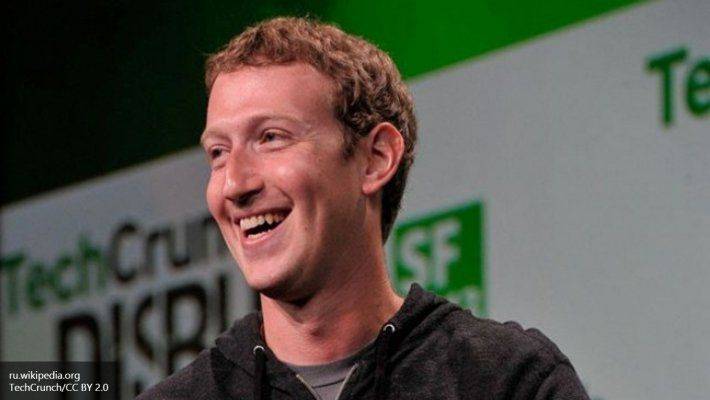 Яценюк потребовал, чтобы украинские дети променяли «ВКонтакте» на Facebook Яценюк потребовал, чтобы украинские дети променяли «ВКонтакте» на Facebook