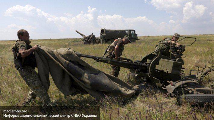 Украинские силовики заявили о начале отвода вооружения Украинские силовики заявили о начале отвода вооружения