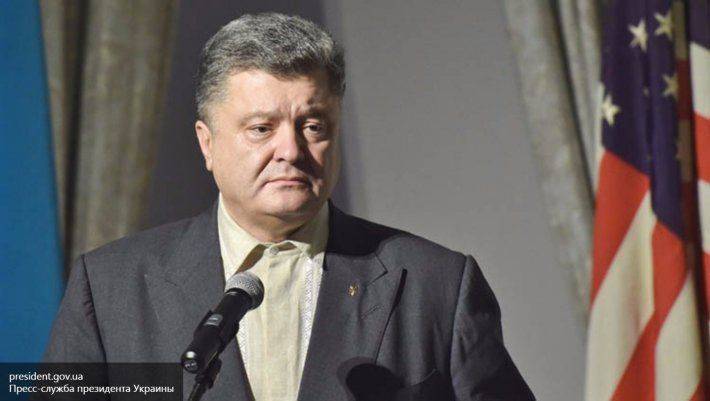 У Порошенко осталась последняя попытка — Запад не любит лузеров У Порошенко осталась последняя попытка — Запад не любит лузеров