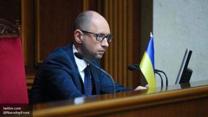 Яценюк просит Порошенко наложить вето на закон о снижении газовой ренты Яценюк просит Порошенко наложить вето на закон о снижении газовой ренты