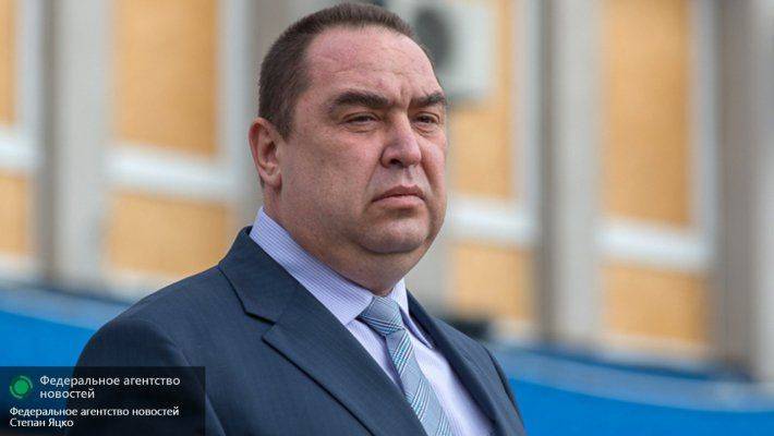 Плотницкий: Украина уверенно летит под откос Плотницкий: Украина уверенно летит под откос