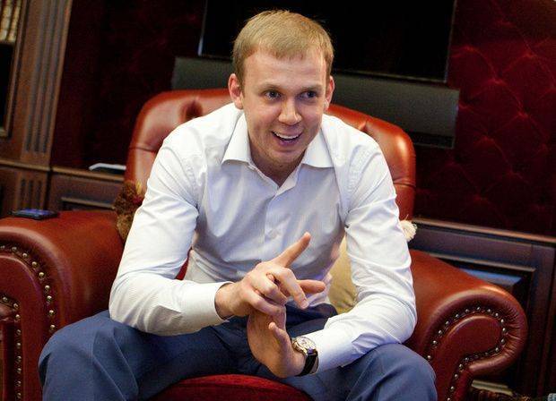 Ростислав Ищенко: Курченко может повторить печальную судьбу Ходорковского Ростислав Ищенко: Курченко может повторить печальную судьбу Ходорковского