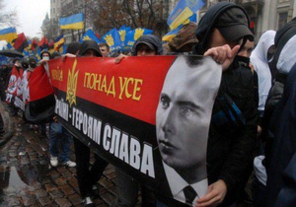 Нацистская истерия в Киеве: репортаж с марша УПА Нацистская истерия в Киеве: репортаж с марша УПА