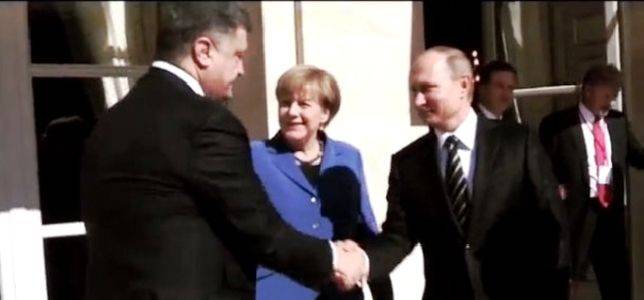 Я не я: Порошенко запретил показывать его рукопожатие с Путиным Я не я: Порошенко запретил показывать его рукопожатие с Путиным