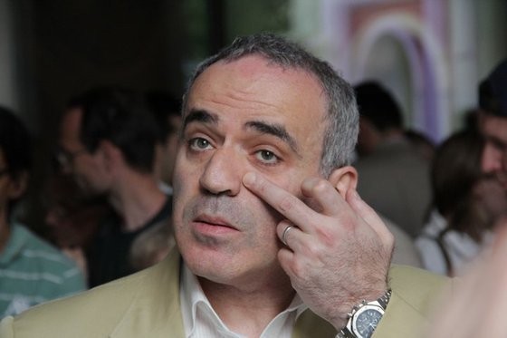 FIDE выкинуло Каспарова за коррупцию FIDE выкинуло Каспарова за коррупцию