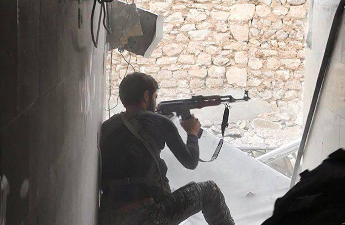 Боевики массово сдаются властям в сирийской провинции Дераа Боевики массово сдаются властям в сирийской провинции Дераа