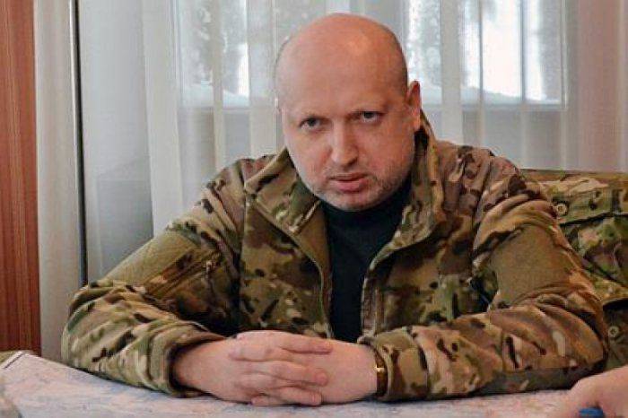 Турчинов троллит Порошенко и ждет, когда Путин разгромит Донбасс  Турчинов троллит Порошенко и ждет, когда Путин разгромит Донбасс