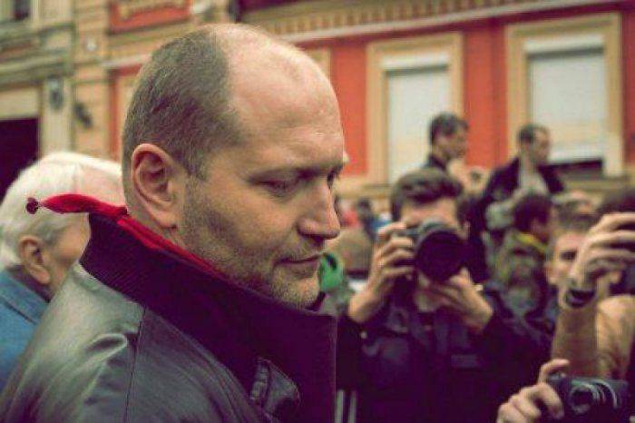 Бляхер-Береза ругается матом на журналистов Майдана Бляхер-Береза ругается матом на журналистов Майдана