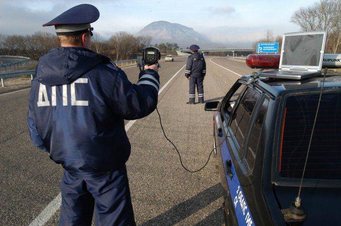 Сложный экзамен в ГИБДД для безопасности российских дорог Сложный экзамен в ГИБДД для безопасности российских дорог