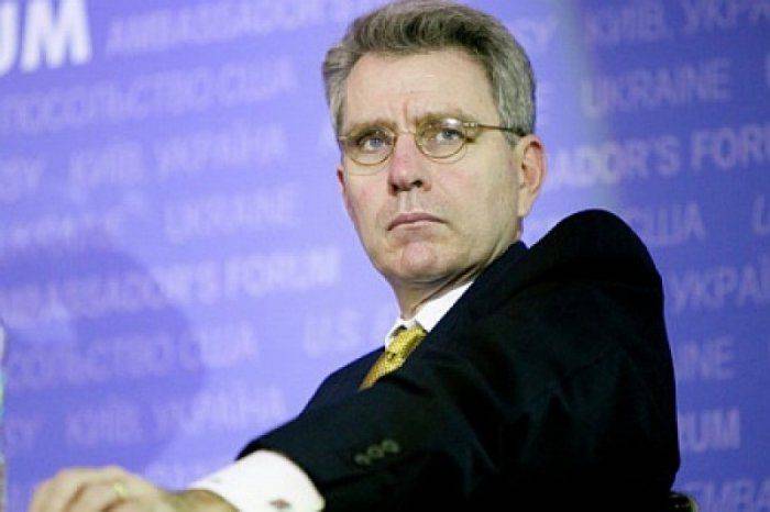 Нет реформ - нет печенек: Вашингтон пригрозил оставить Порошенко без сладкого   Нет реформ - нет печенек: Вашингтон пригрозил оставить Порошенко без сладкого