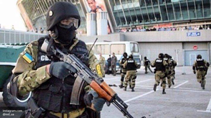 Спецназ похитил Корбана из суда и увез в неизвестном направлении Спецназ похитил Корбана из суда и увез в неизвестном направлении