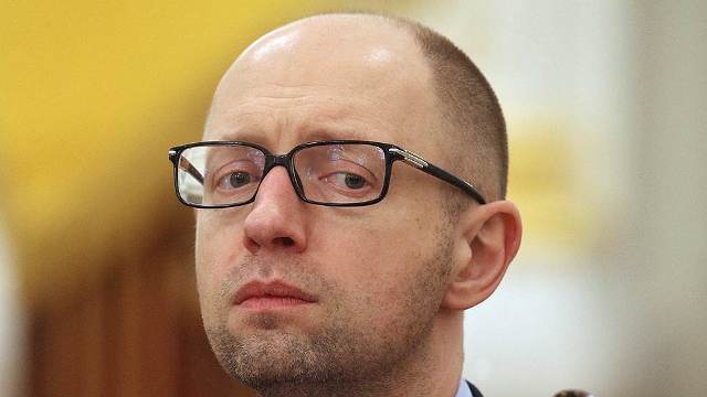«Немножко отклонился от курса»: когда уйдёт Арсений Яценюк? «Немножко отклонился от курса»: когда уйдёт Арсений Яценюк?