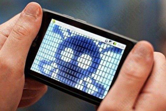Спасти рядового пользователя: На Android обнаружен неудаляемый вирус Спасти рядового пользователя: На Android обнаружен неудаляемый вирус